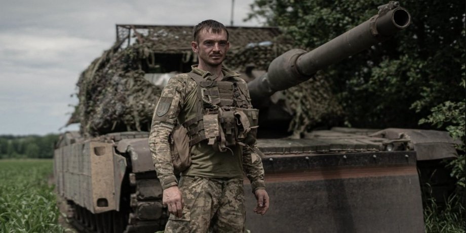 фото танка Abrams й танкіста 47 ОМБр ЗСУ