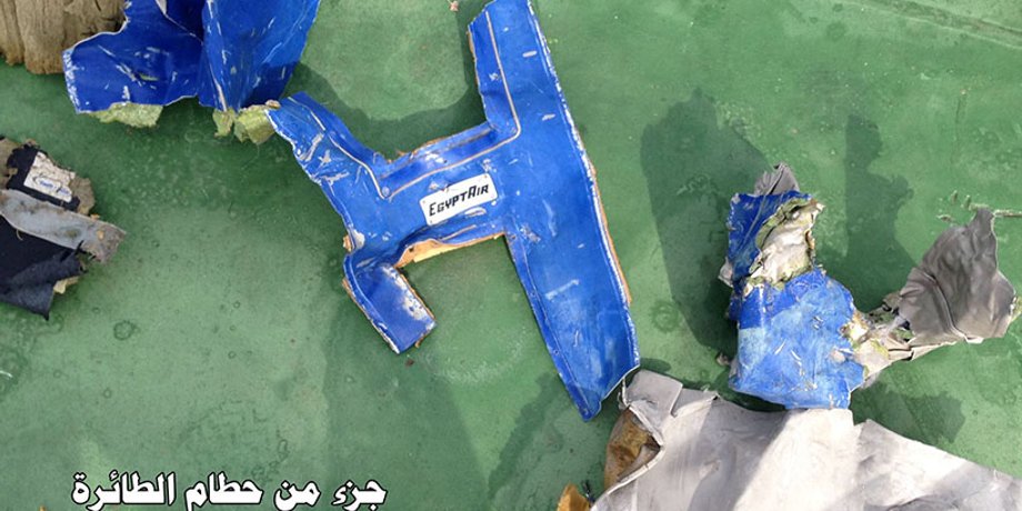 Обломки самолета EgyptAir / Фото: facebook.com/Egy.Army.Spox