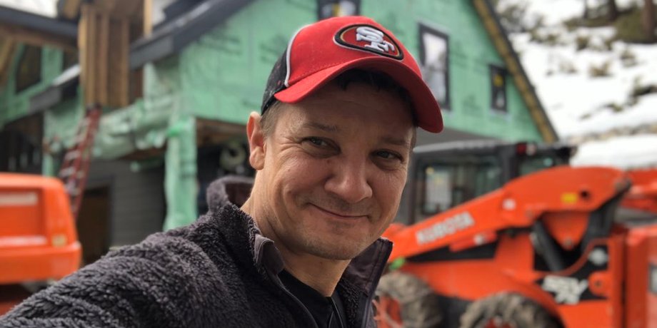 Джеремі Реннер фільми, Джеремі Реннер новини, Джеремі Реннер що трапилося, Джеремі Реннер аварія, Джеремі Реннер серіал