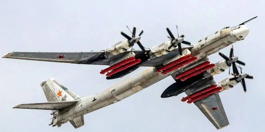 Літак Ту-95 МС зазнав аварії