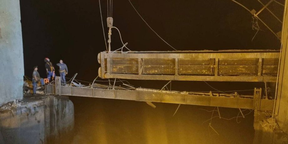 кривой рог, взрывы в кривом роге, удар по дамбе, дамба, ингулец, подтопление