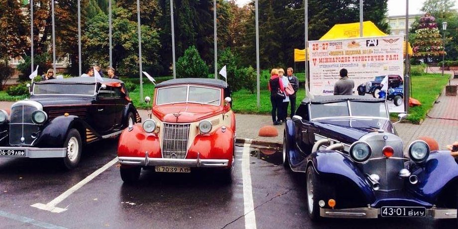 колекція авто, ретро-авто, авто Гітлера, авто Брежнєва, Mercedes-Benz 540, Jaguar XJ