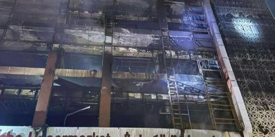пожежа в іраку в торговому центрі