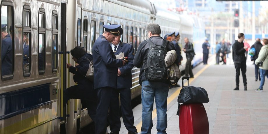 Виїзд за кордон, заборона на виїзд, Мінкульт виїзд 3 березня, журналісти виїзд з 3 березня, митці виїзд 3 березня, Демченко ДПСУ, Демченко виїзд журналістів