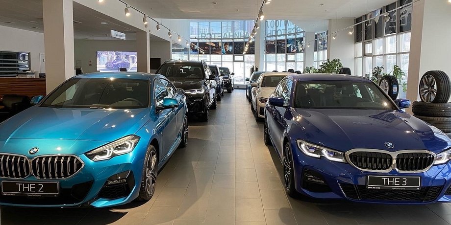 автосалон бмв, премиальные авто, премиум класс, премиум сегмент