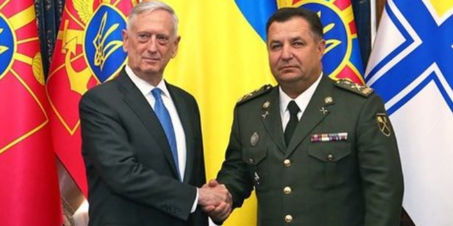 Джеймс Мэттис и Степан Полторак / Фото: посольство Украины в США / Facebook
