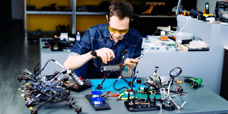 Сборка дронов, производство дронов, FPV-дрон, FPV-дрон