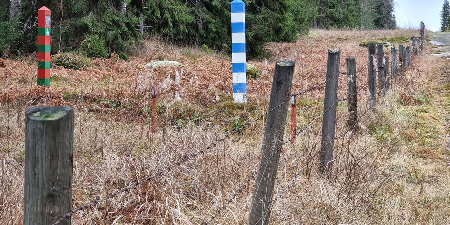 кордон паркан, кордон росія фінляндія, паркан колючий дріт