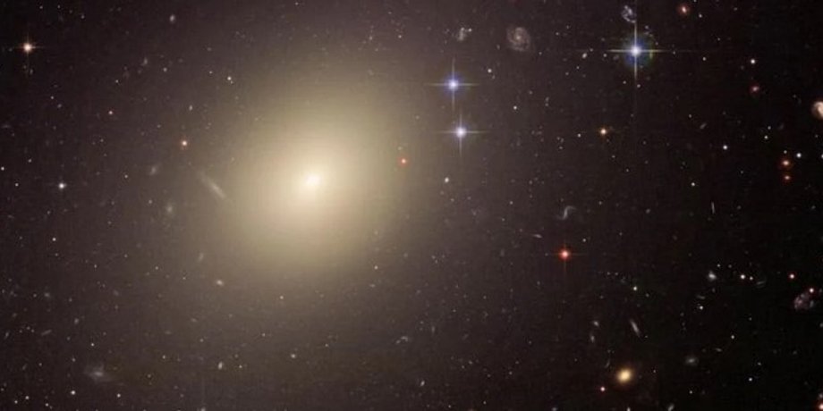 ESO 325-G004