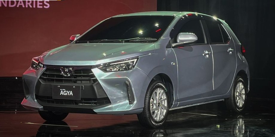 Toyota Agya 2023, Toyota Agya, новая Toyota, самая дешевая Toyota