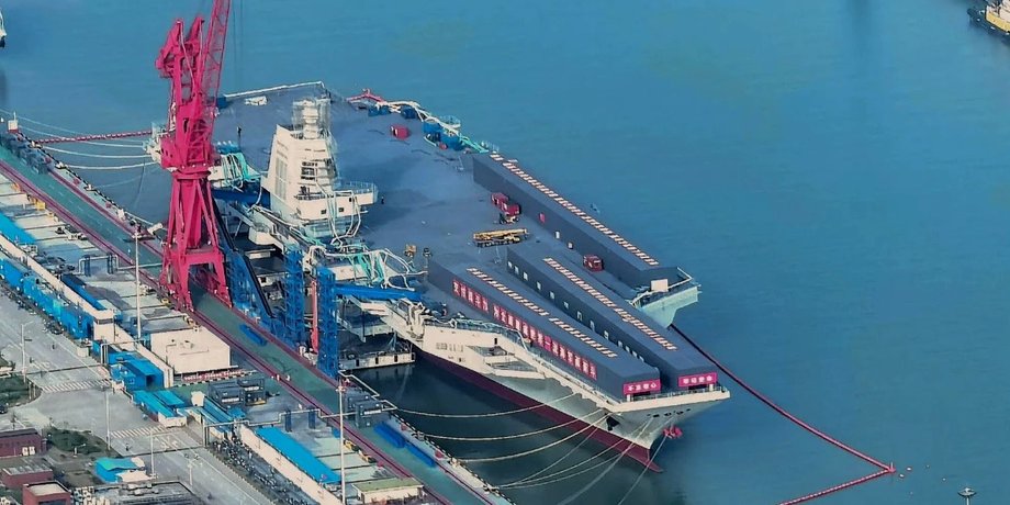 Китайський авіаносець Type 003 Fujian