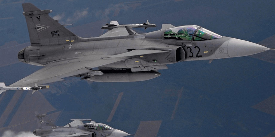 Gripen самолет
