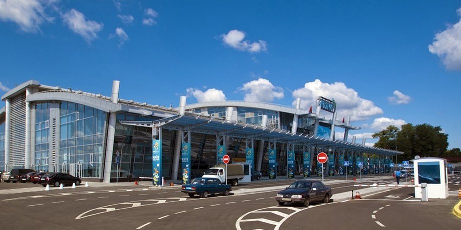 Аэропорт "Киев", Жуляны, аэропорты в Украине, закрытие "Жулян", WizzAir