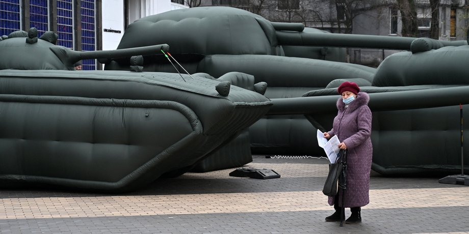 женщина, танк, женщины в армии, воинский учет для женщин
