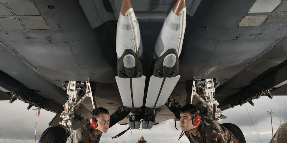Бомбы GBU-39, истребители, истребителе Fighting Falcon