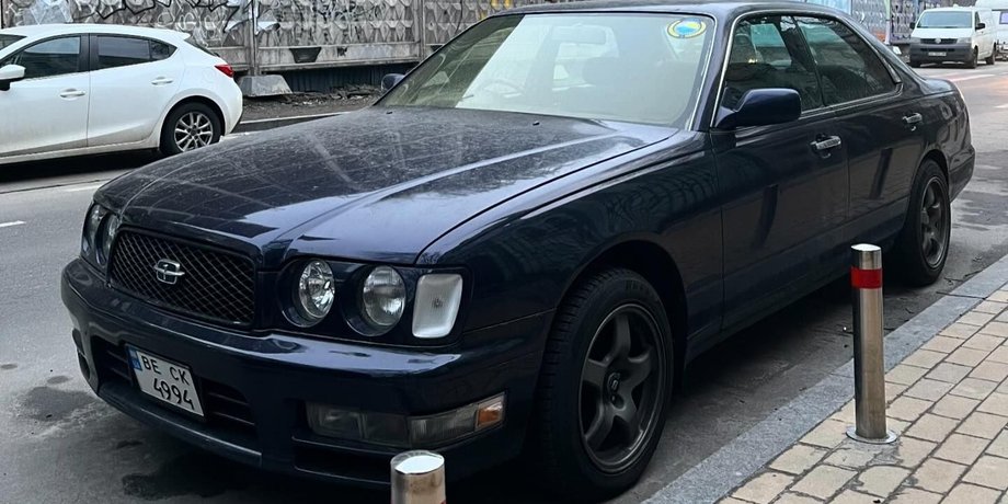 Nissan Cedric 1997, Nissan Cedric, Nissan Cedric Y33