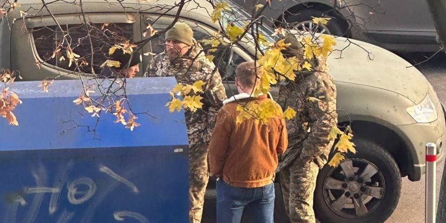 ТЦК, перевірка документів