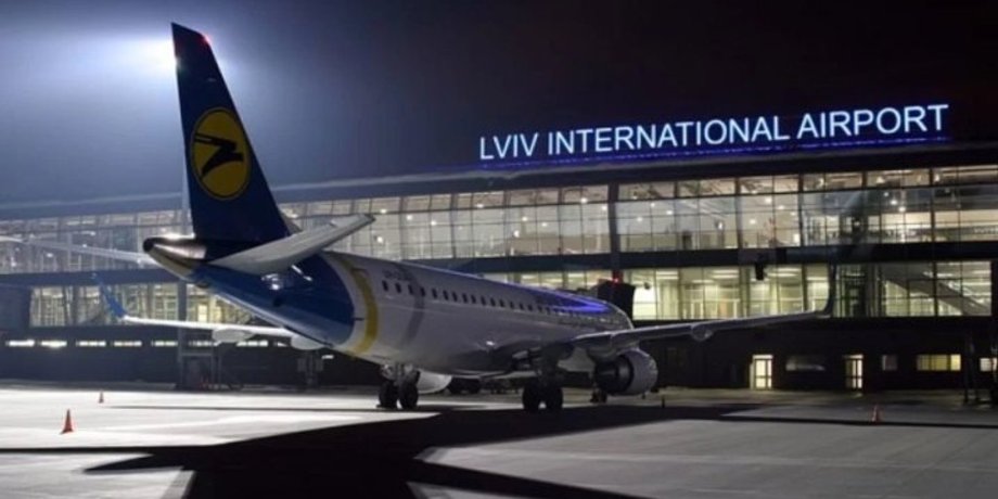 Відновлення польотів в Україні.