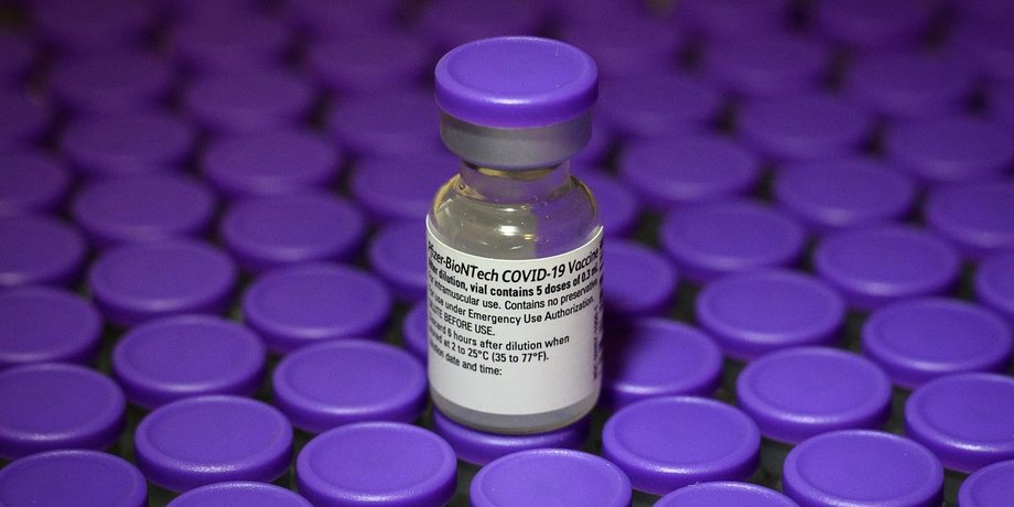 коронавирус, вакцина, Pfizer, разработка,