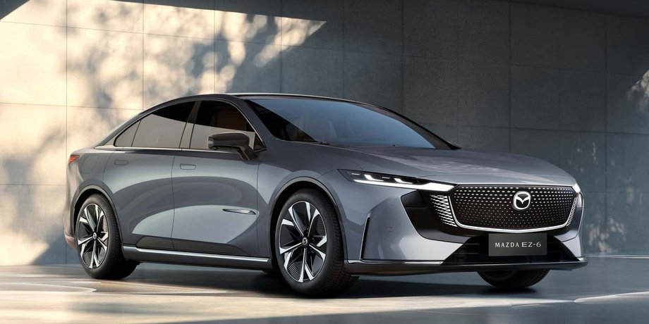 Mazda EZ-6, новая Mazda EZ-6, электромобиль Mazda, Mazda EZ-6 2025, Mazda EZ-6 2025