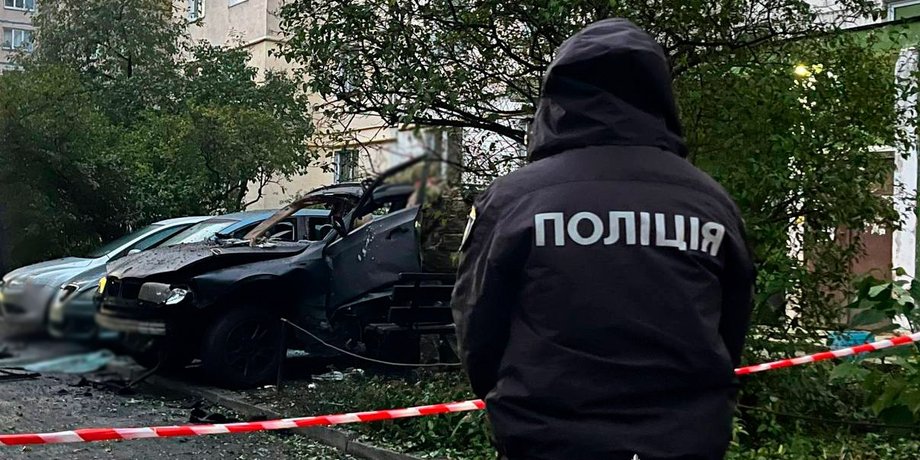 У Києві вибухнуло авто, поліція міста проводить слідчі дії