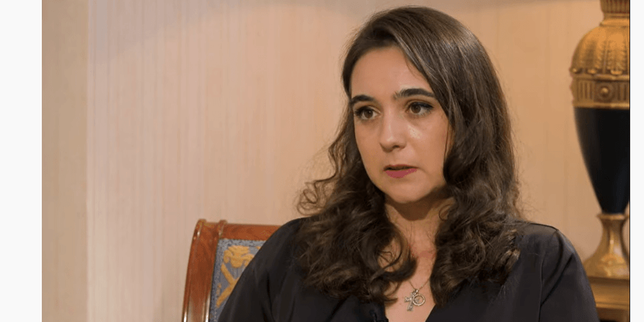 Интервью Такеру Карлсону дала Юлия Мендель