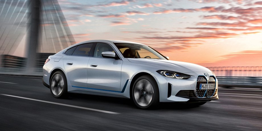 BMW i4