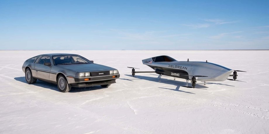 Аппарат DeLorean Airspeeder