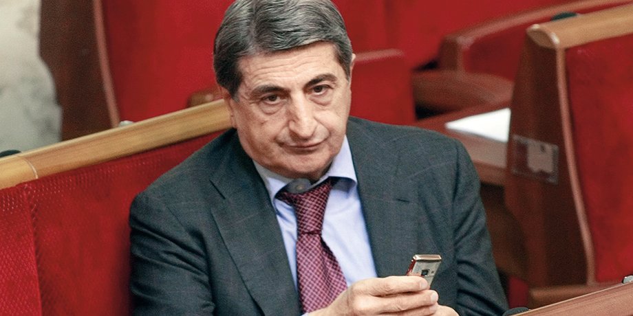 Тариэл Васадзе