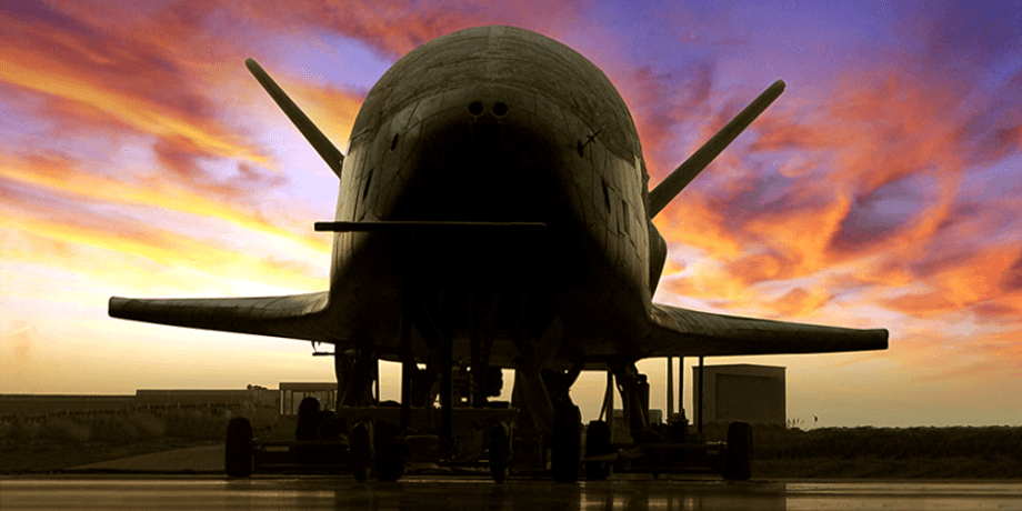 самолет X-37B