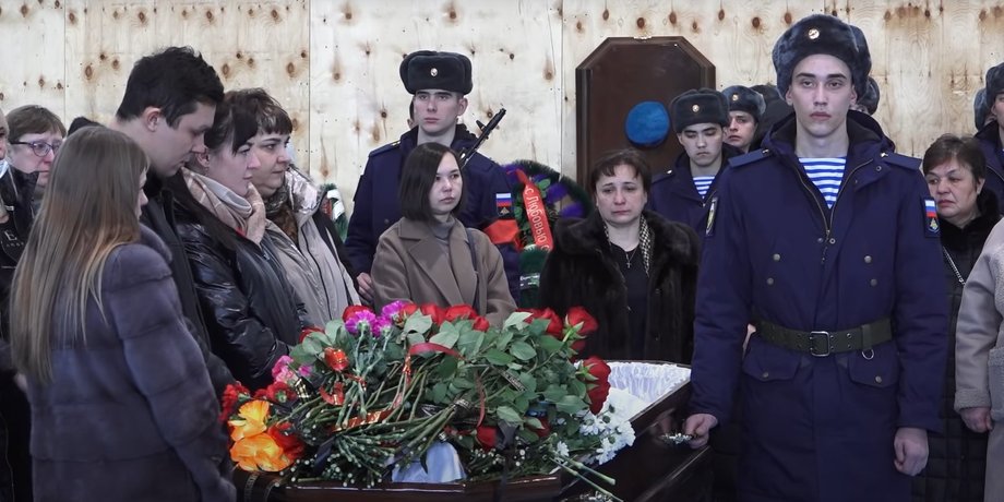 Прощання із загиблим солдатом ЗС РФ в Улан-Уде