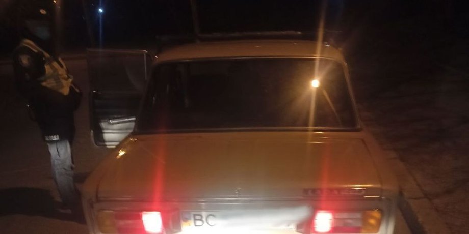 Львов, водитель, пьяный, колбаса,