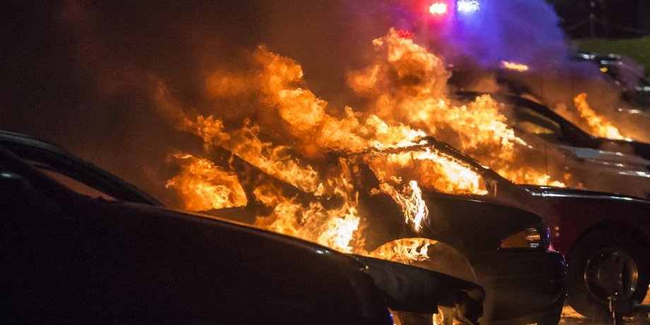 Погромы в Фергюсоне / Фото: Reuters