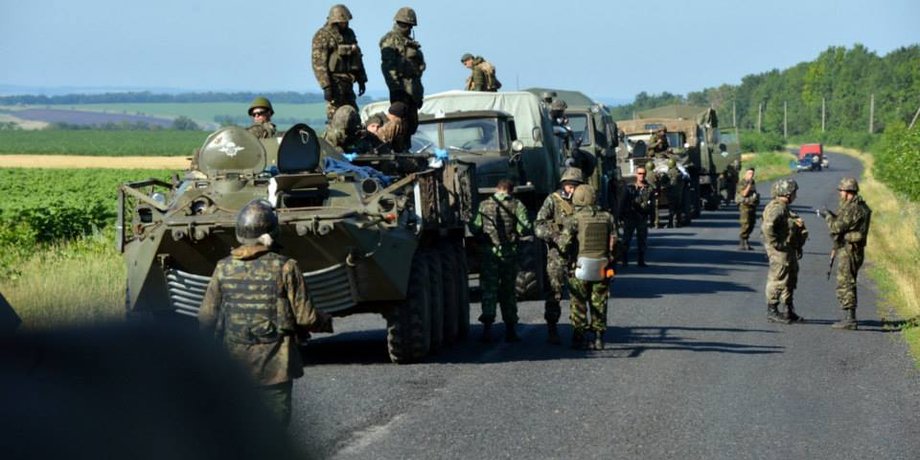 Силовики в Донбассе / Фото: facebook.com/oleksandr.klymenko