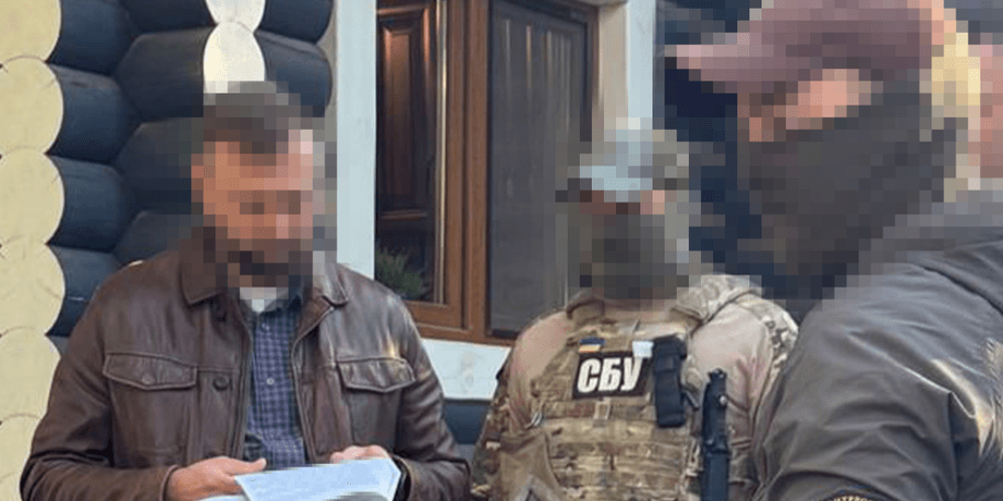 Задержание работника МИД за связи с РФ