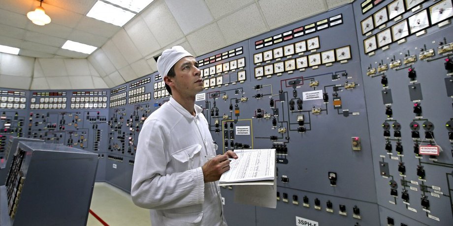 АЕС, енергоблоки, ремонтні роботи