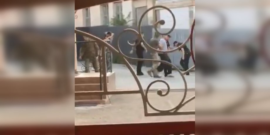 Затримання в Мукачево, Закарпатська область затримання, Закарпатська область поліція, Мукачево вокзал інцидент, Мукачево скандал