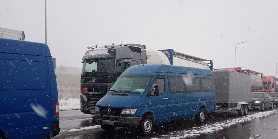 вантажівки, черги на кордоні, блокада кордону, повна блокада кордону