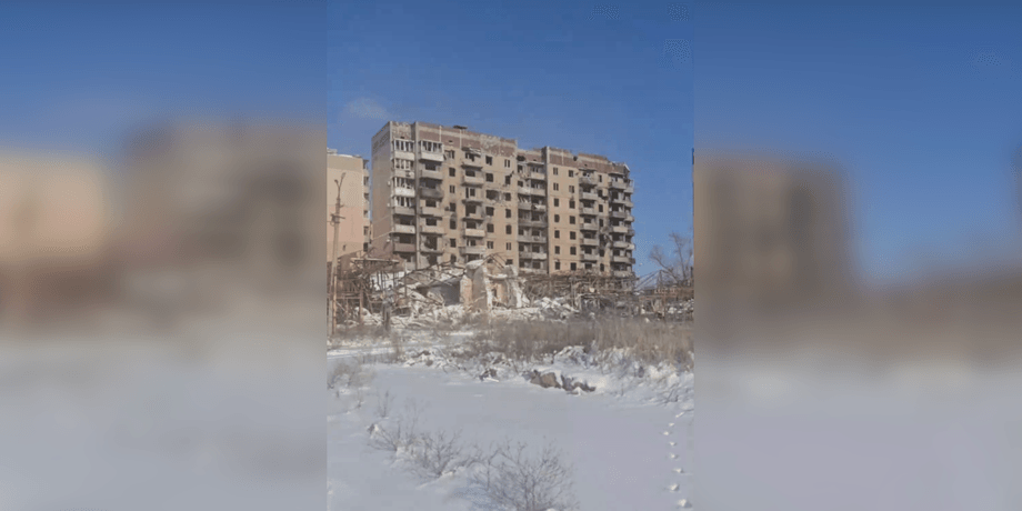Бои на Донбассе разрушили Угледар