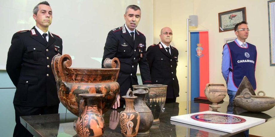 черные археологи, расхитители гробниц, артефакты, сокровища