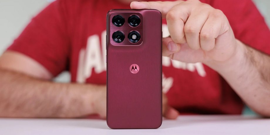 Смартфон Motorola Edge 70 Pro
