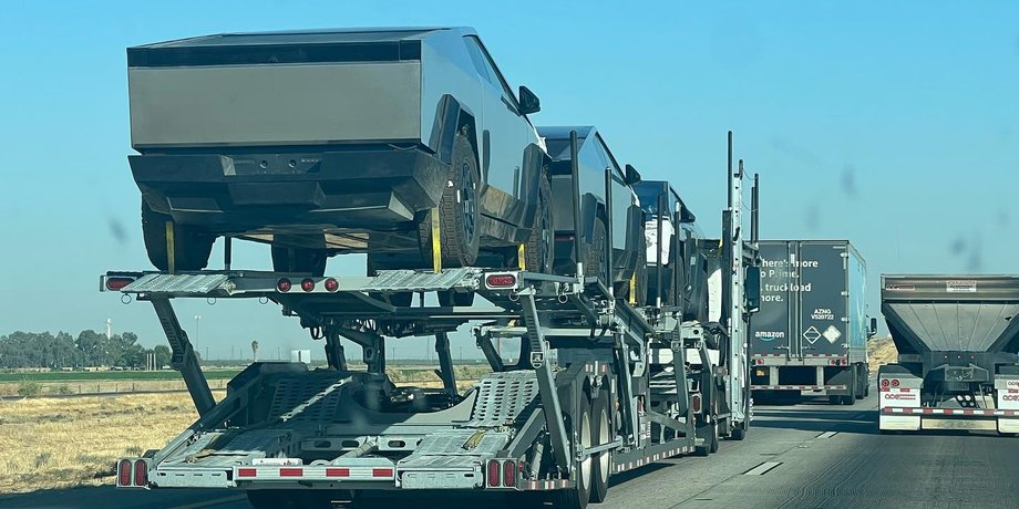 електромобілі тесла, Tesla Cybertruck, пікапи Tesla Cybertruck, електромобілі Tesla