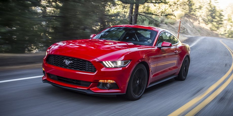 Ford Mustang, Ford Mustang 2014, ДТП Ford Mustang, разбитый Ford Mustang, смертельное ДТП