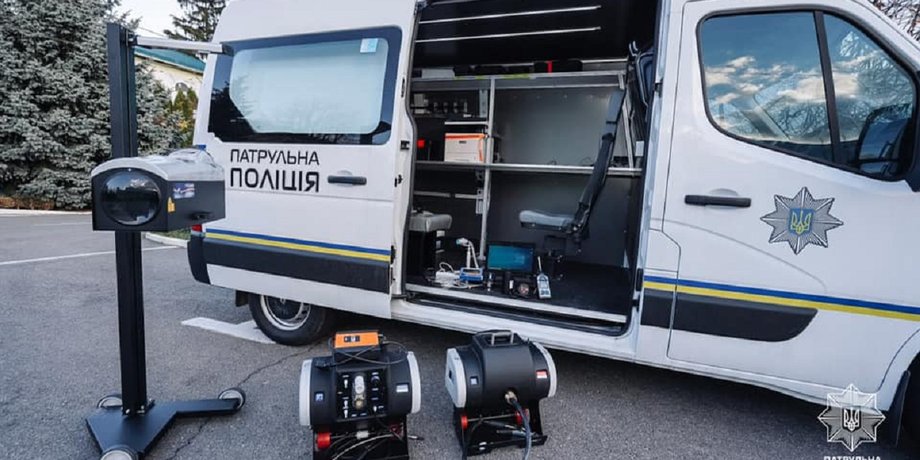 Мобільна станція діагностики, техогляд авто, техогляд в Україні, патрульна поліція