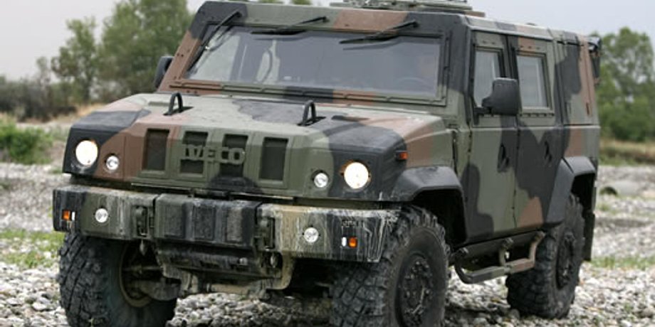 Бронеавтомобиль IVECO