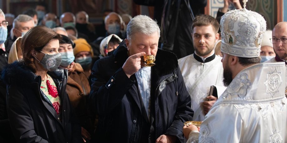 порошенко арест, суд над порошенко онлайн, порошенко в суде сегодня, порошенко украина, арест порошенко