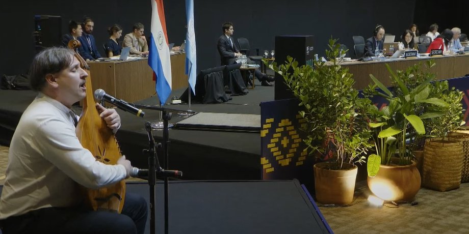 Тарас Компаніченко, кобзар, Юнеско, Парагвай