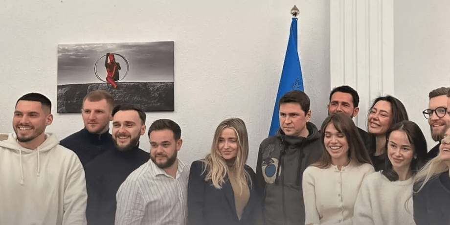 Михаил Подоляк на встрече с блогерами