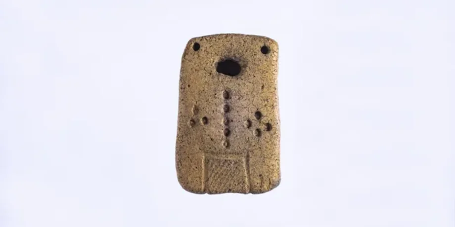 Японія, культура, Дзьомон, археологи, археологія, артефакт, розкопки, знахідка, отвір, фігурка, Добан-кун, ритуал