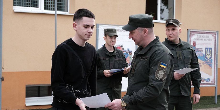 Демобилизация срочников, мобилизация в Украине, мобилизация резерв, срочная служба мобилизация, срочники война РФф